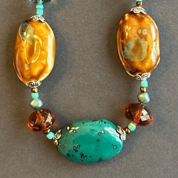 Teal and brown beaded necklace - Picture 4 of 4